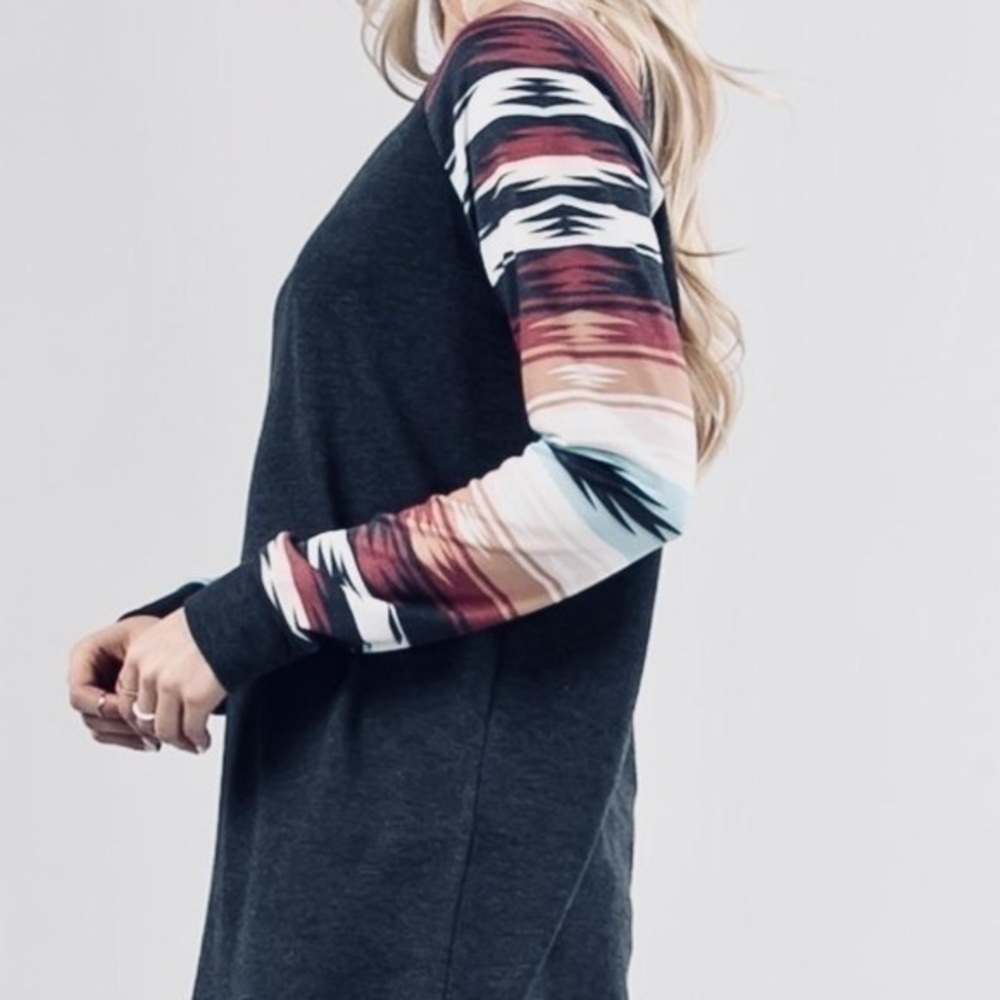 Aztec Raglan Top - Picture 2 of 3